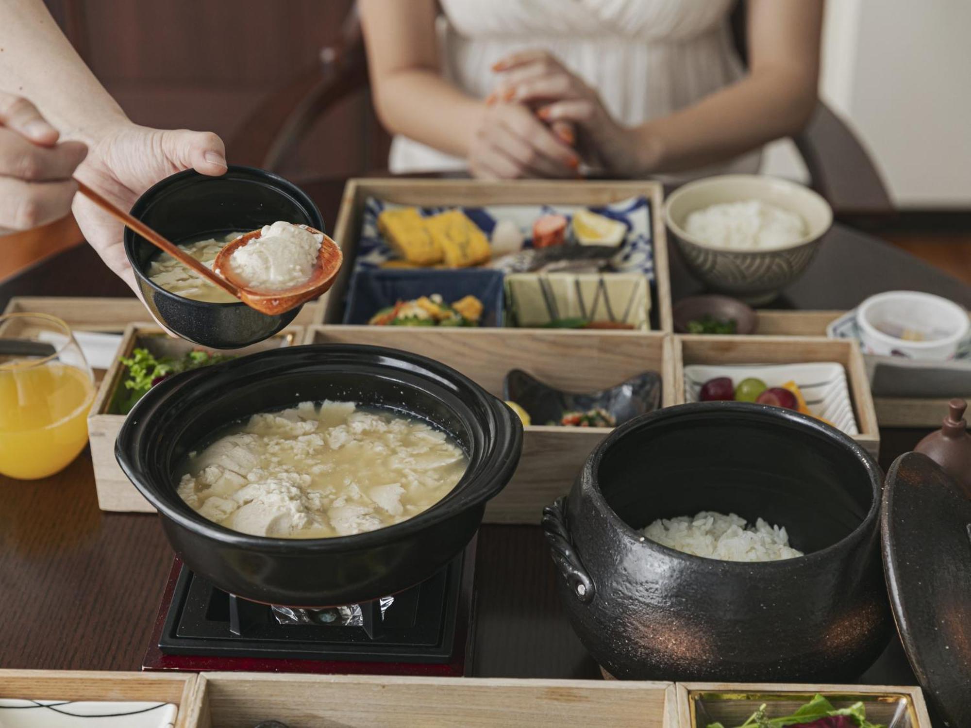 Okinawa Exes Naha Hotell Exteriör bild