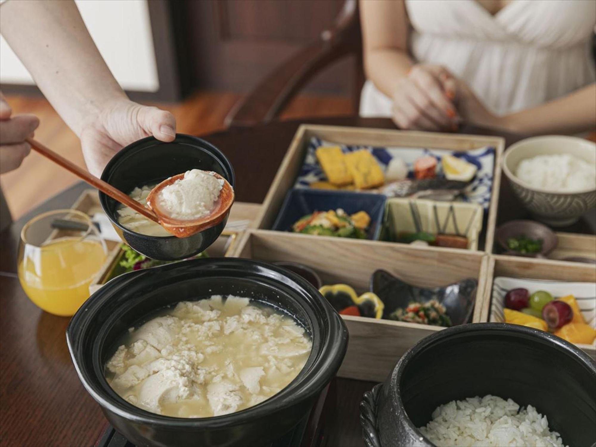 Okinawa Exes Naha Hotell Exteriör bild