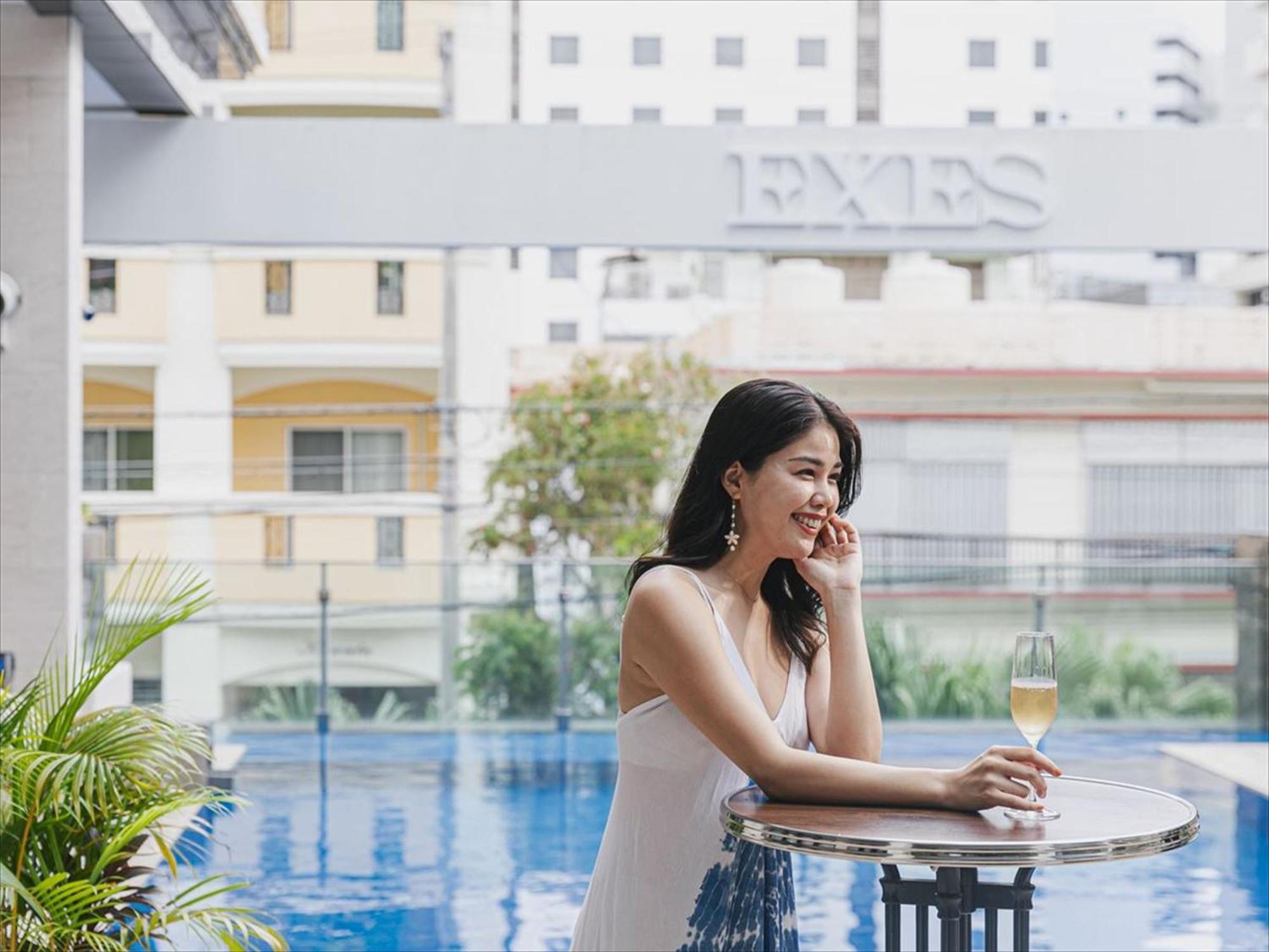 Okinawa Exes Naha Hotell Exteriör bild