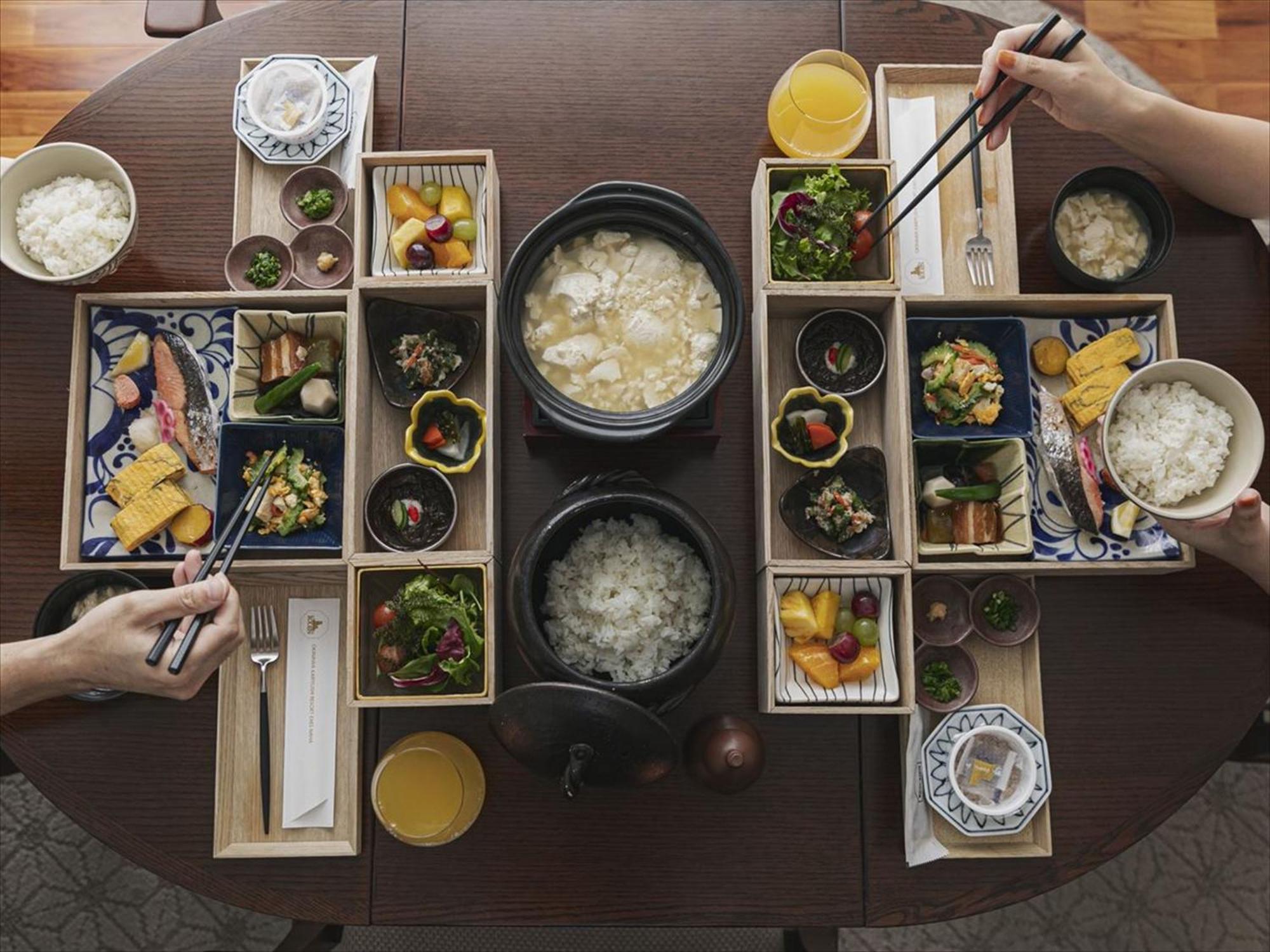 Okinawa Exes Naha Hotell Exteriör bild